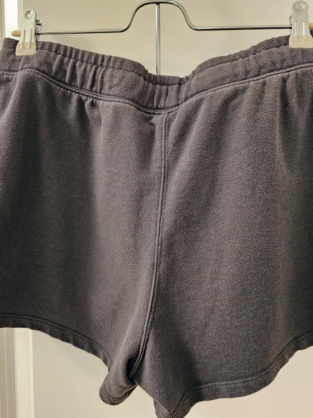 GAP Vintage Soft Sweat Shorts M Charcoal Gray Drawstring Lounge Athleisure - Picture 4 of 5